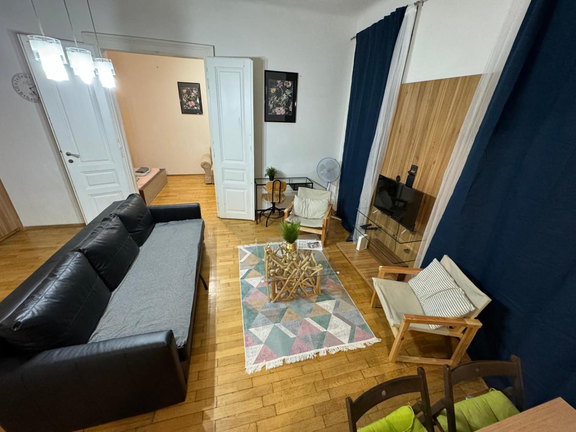 Apartment With Parking In The Center - 500M From Hlavni Nadrazi Brno Exterior photo